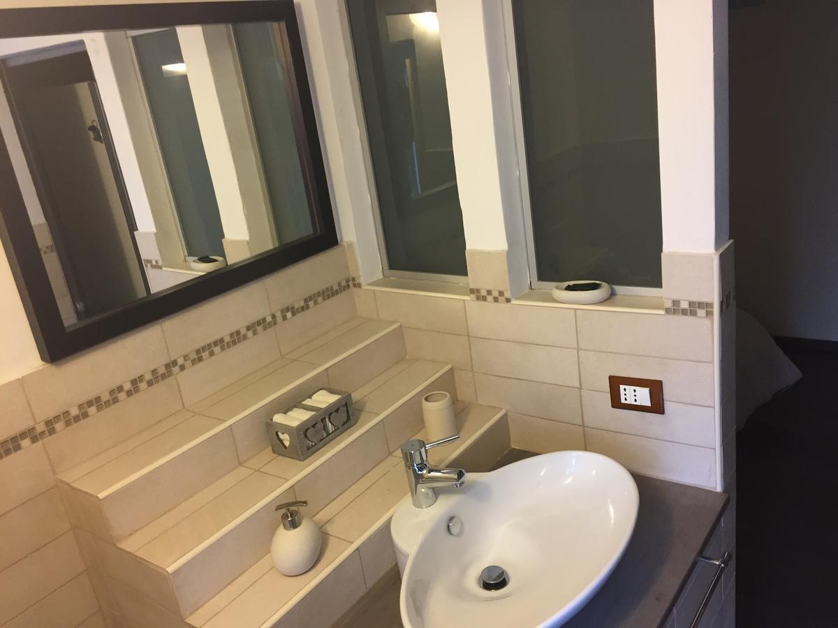 Two Steps Ortygia Apartment Syracuse ภายนอก รูปภาพ