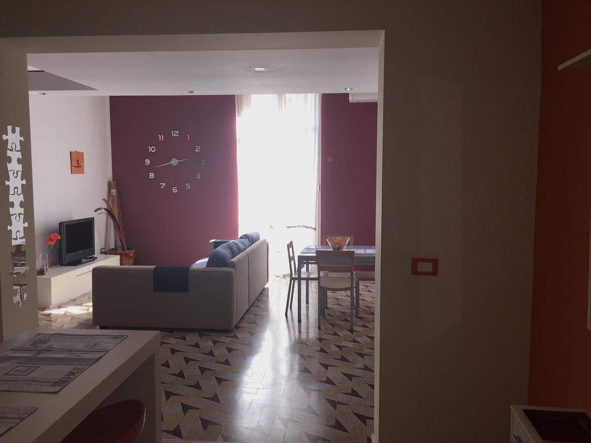 Two Steps Ortygia Apartment Syracuse ภายนอก รูปภาพ