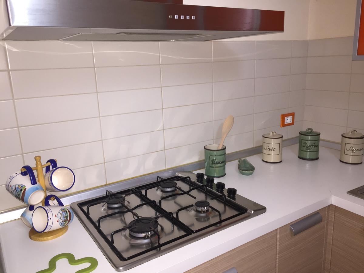 Two Steps Ortygia Apartment Syracuse ภายนอก รูปภาพ